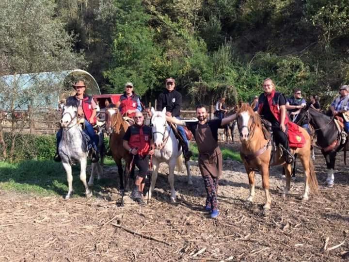 Agriturismo Cascina L'Arche Santo Stefano Belbo Εξωτερικό φωτογραφία